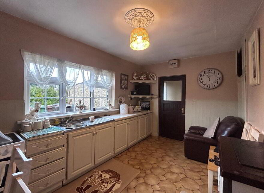 Galboola, Littleton, Littleton, E41A789
