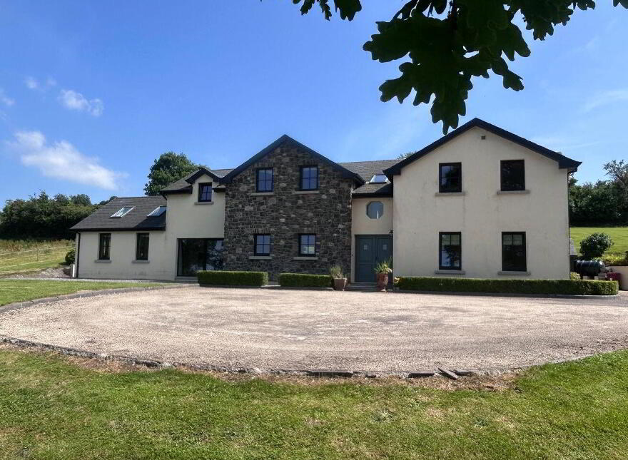 Scrouthea, Clonmel, E91E5V2