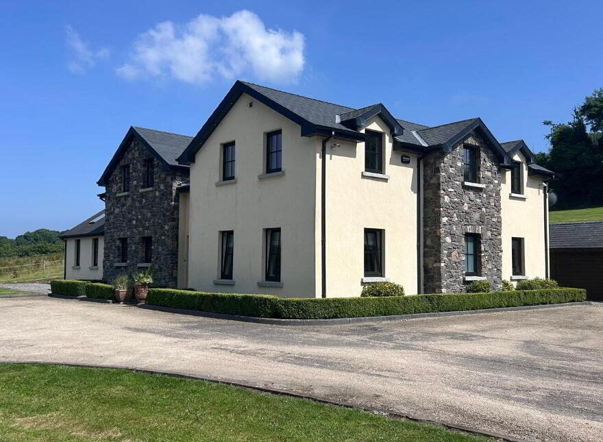 Scrouthea, Clonmel, E91E5V2 photo