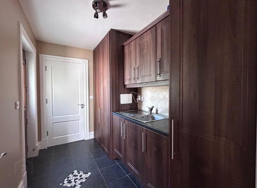 Scrouthea, Clonmel, E91E5V2