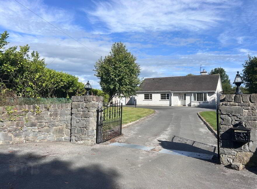 Ballintemple, Dundrum, E34N822