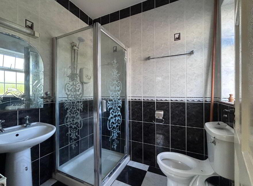 Ballintemple, Dundrum, E34N822