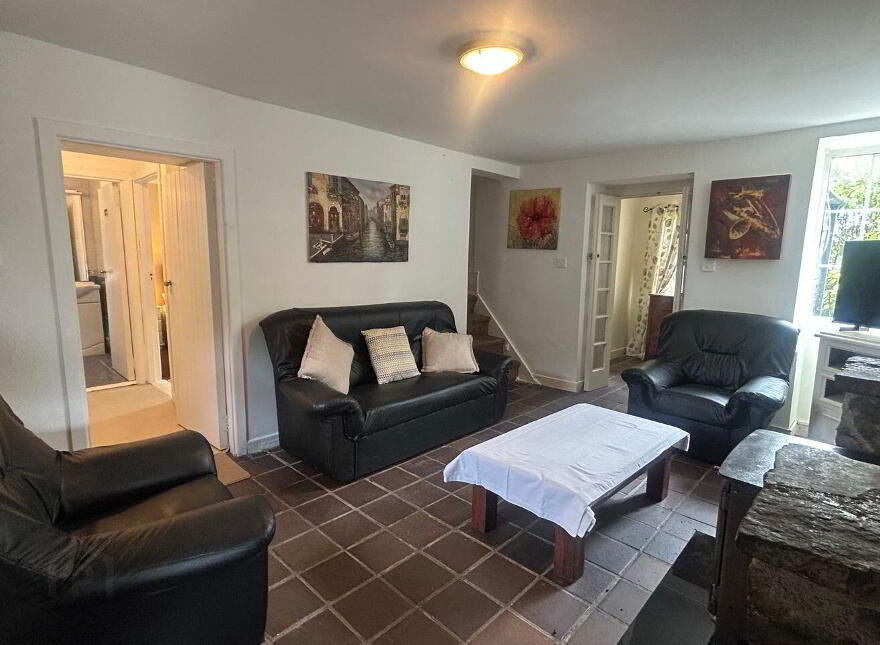 Wood Of O Cottage, Ballinaclogh, Donaskeagh, E25KH59