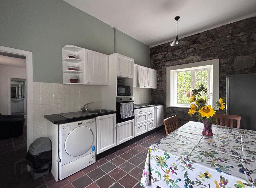 Wood Of O Cottage, Ballinaclogh, Donaskeagh, E25KH59