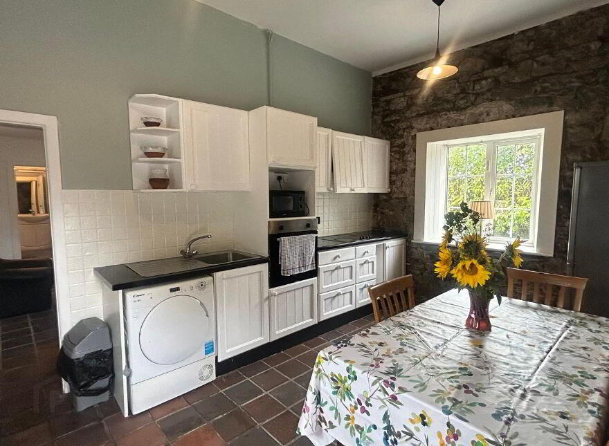 Wood Of O Cottage, Ballinaclogh, Donaskeagh, E25KH59