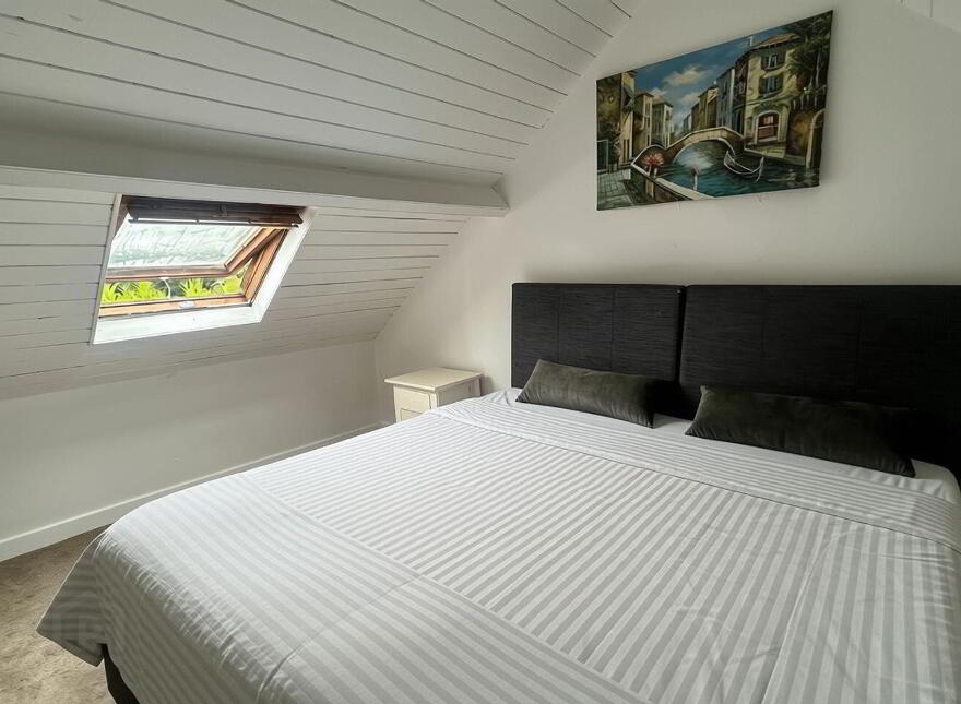 Wood Of O Cottage, Ballinaclogh, Donaskeagh, E25KH59