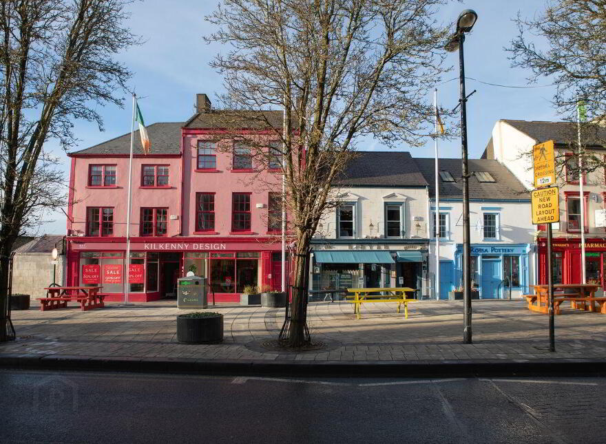 21 Main Street, Cashel