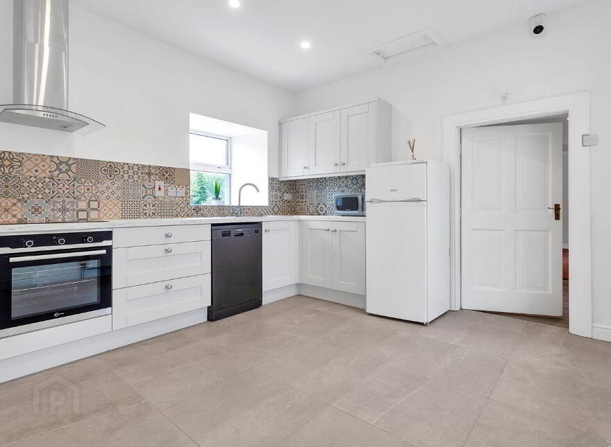 Knockdrumagh, Fenagh, R21HD71