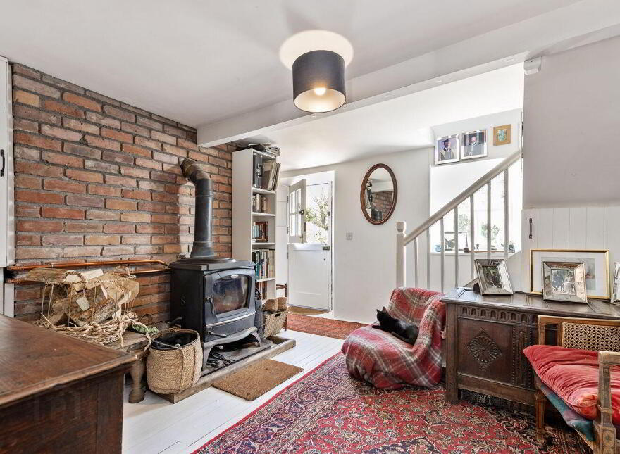 Knocksquire, Killedmond, R95F6P5