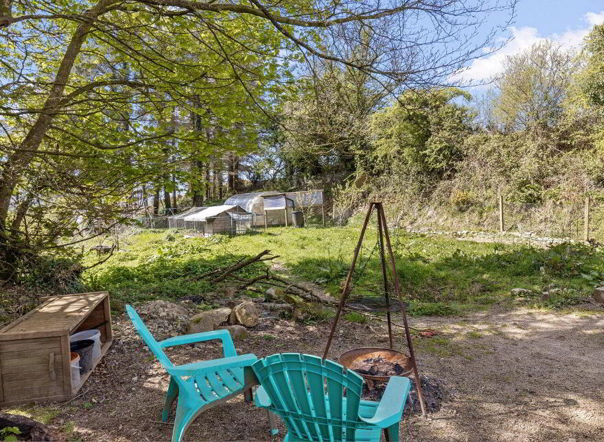 Knocksquire, Killedmond, R95F6P5
