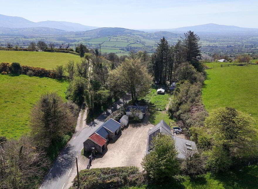 Knocksquire, Killedmond, R95F6P5