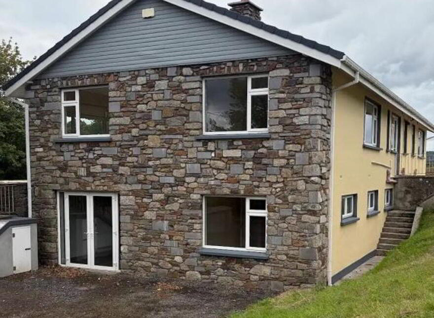 Wells, Bagenalstown, R21K256