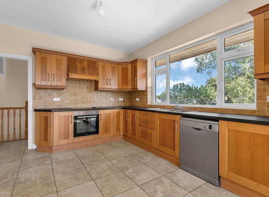 Wells, Bagenalstown, R21K256