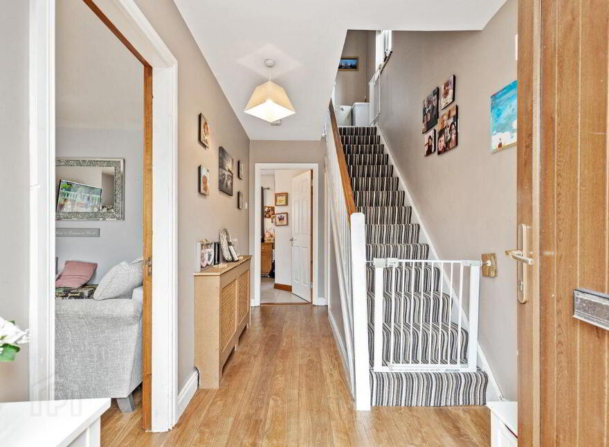 27 College Green, Green Road, R93E7P6