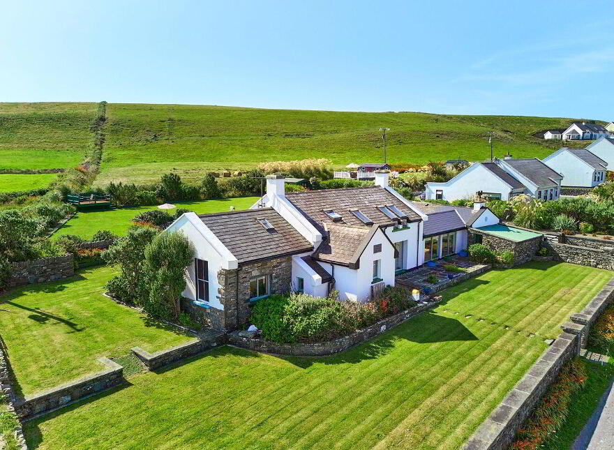 The School House, Corbally, Kilkee, V15Y920