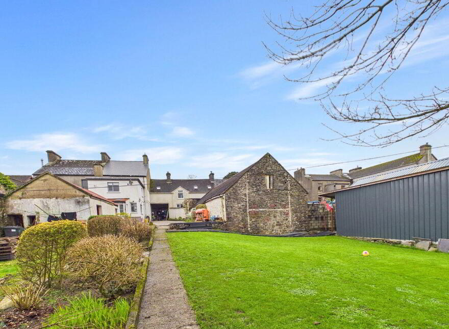 Main Street, Kildysart, V95D7Y7