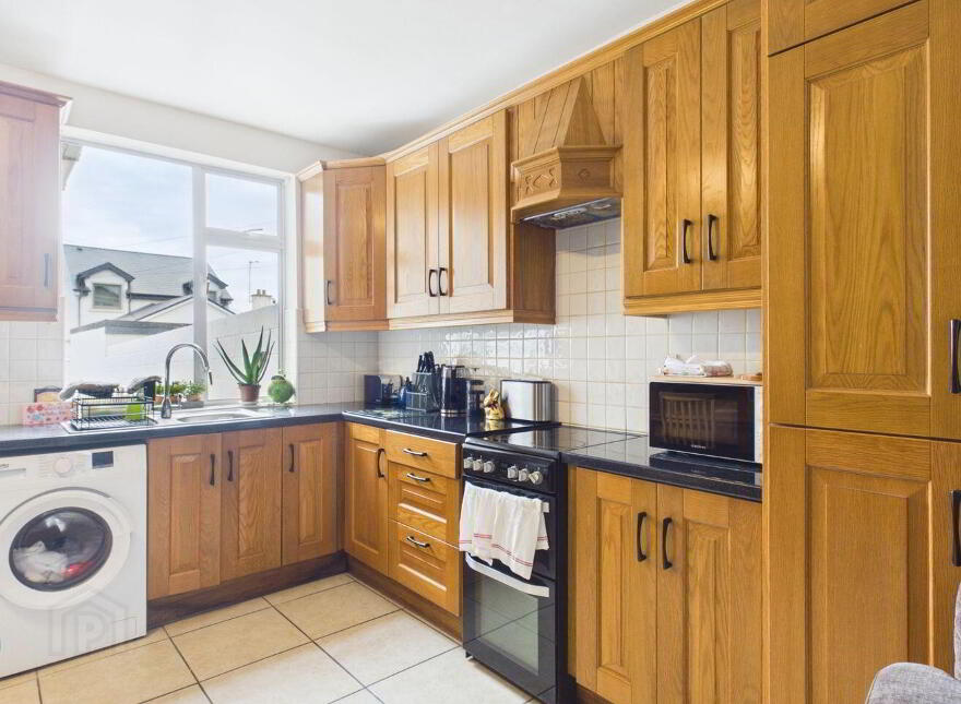 Saint Annes, Grattan Street, Kilkee, V15EA06