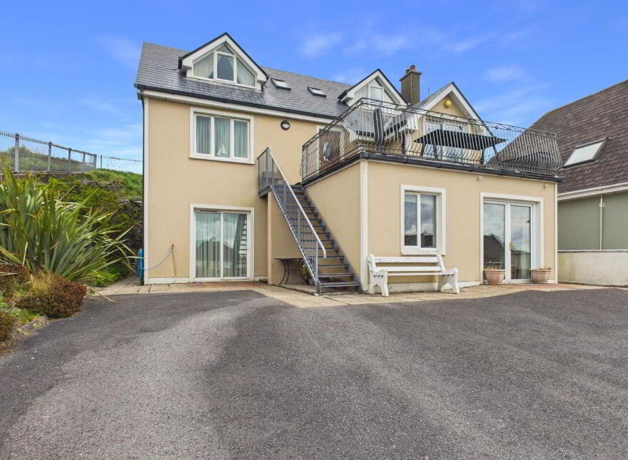 3 Castlefield, Kilkee, V15DH24