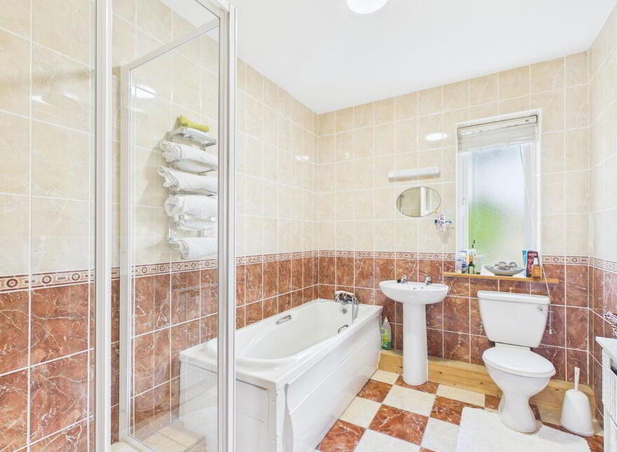 3 Castlefield, Kilkee, V15DH24