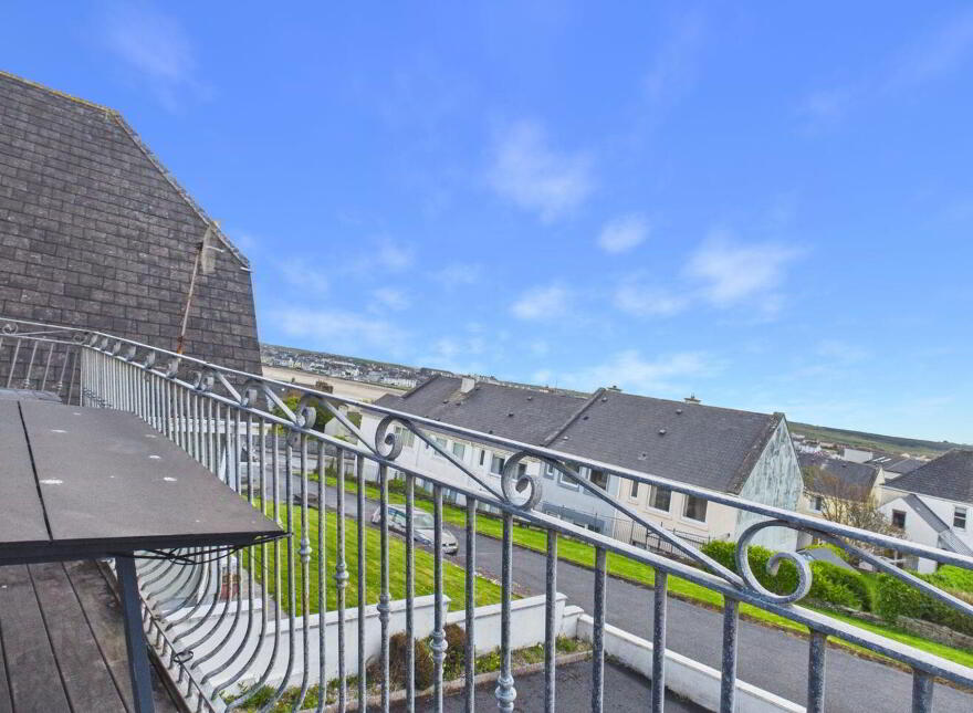 3 Castlefield, Kilkee, V15DH24