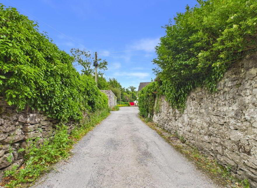 Main Street, Ballyvaughan, H91F5WK