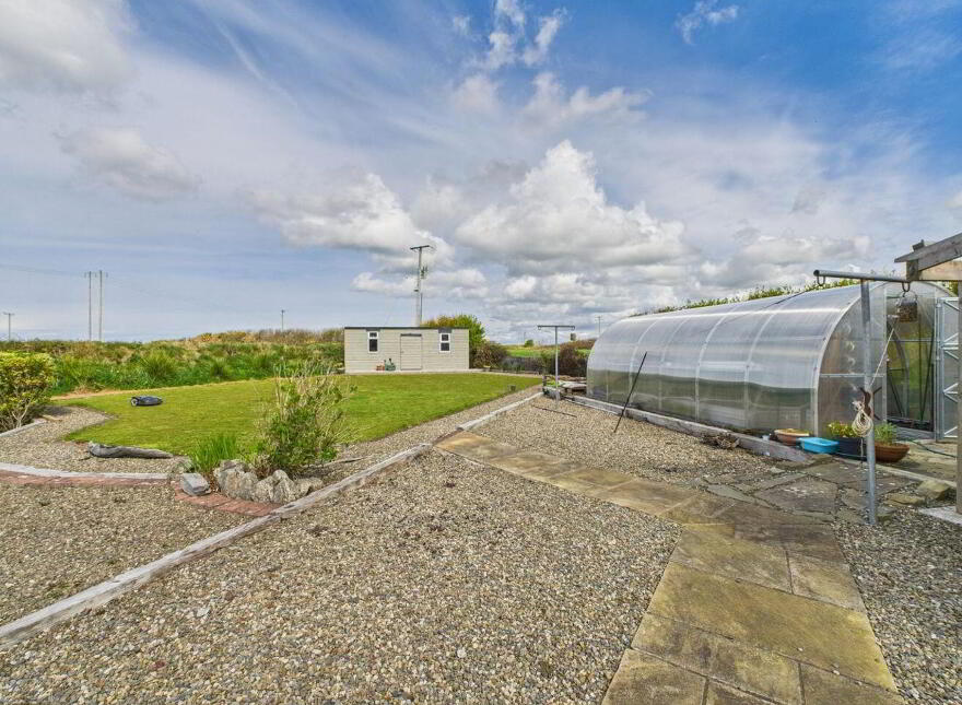 Aisling Geal, Shandrum, Miltown Malbay, Miltown Malbay, V95R067