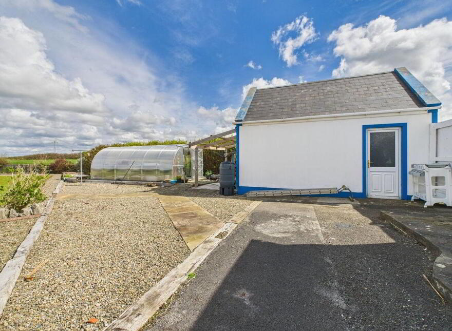 Aisling Geal, Shandrum, Miltown Malbay, Miltown Malbay, V95R067