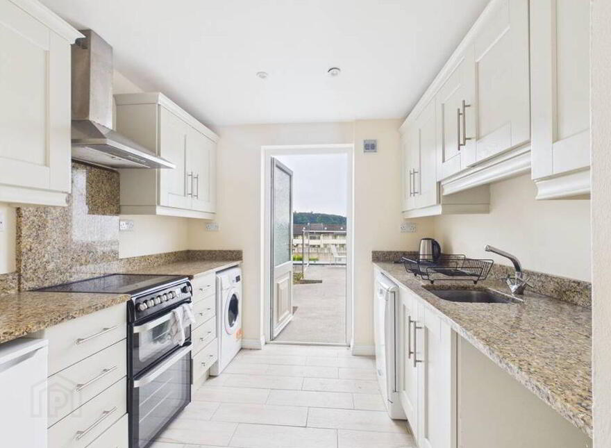 9 Moore Street, Kilrush, V15TK25