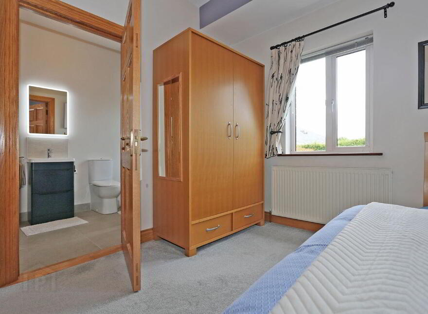 Woodside, Roslevan, Ennis, V95D5D7