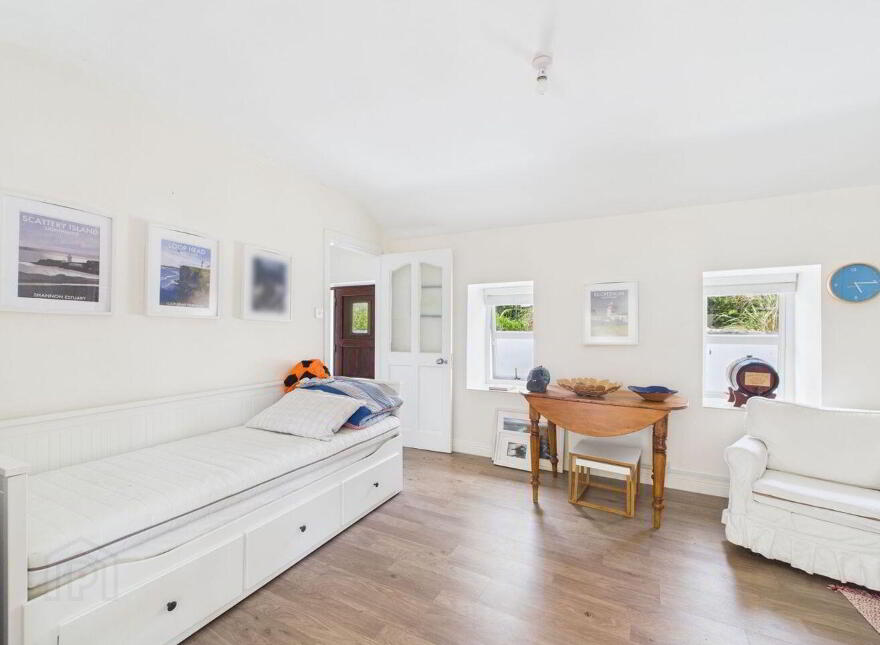 Old Schoolhouse, Corbally, Kilkee, Doonbeg, V15Y920