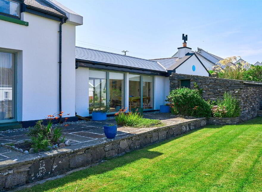 Old Schoolhouse, Corbally, Kilkee, Doonbeg, V15Y920