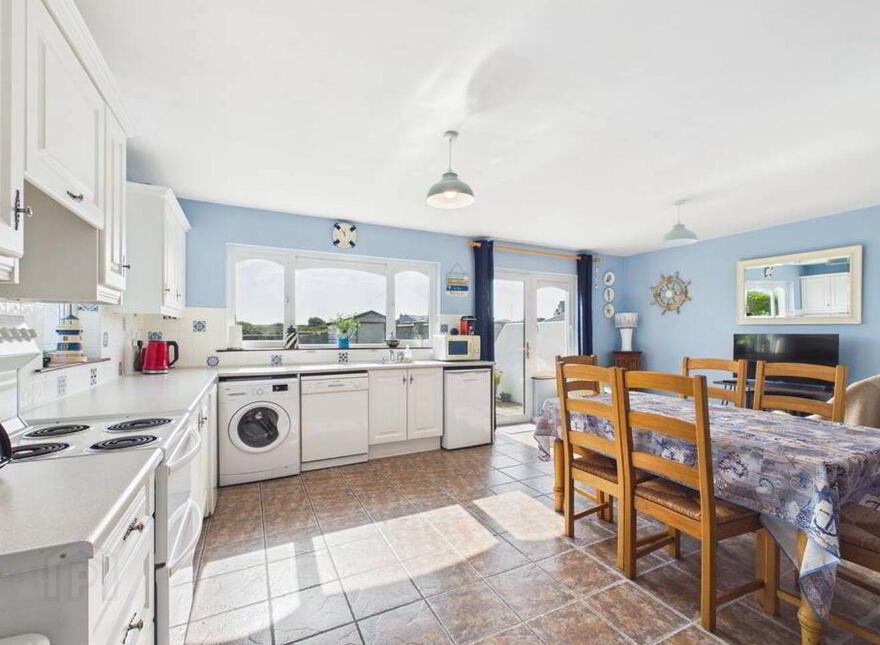 20 Moore Bay, Donoughboy, Kilkee, V15KR58
