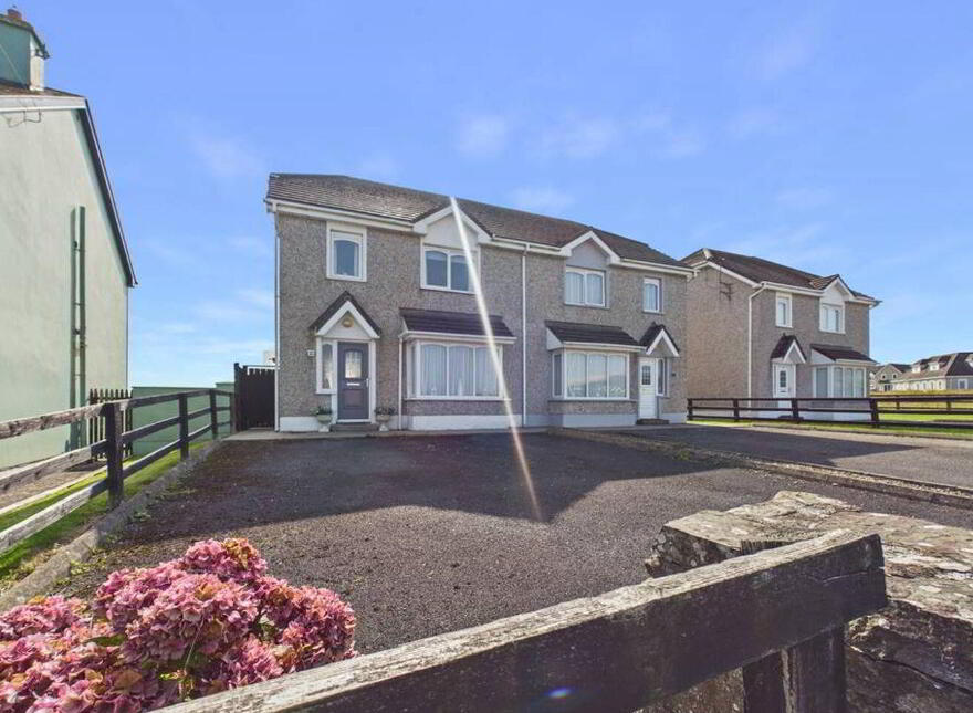 20 Moore Bay, Donoughboy, Kilkee, V15KR58
