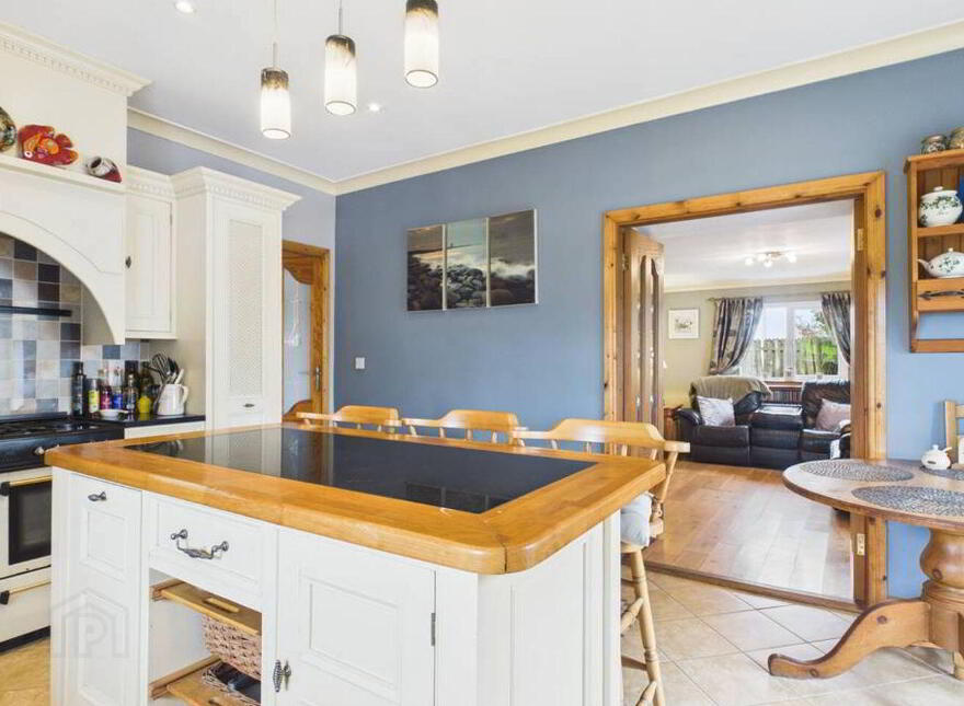 Newtown, Kilkee, V15HD73