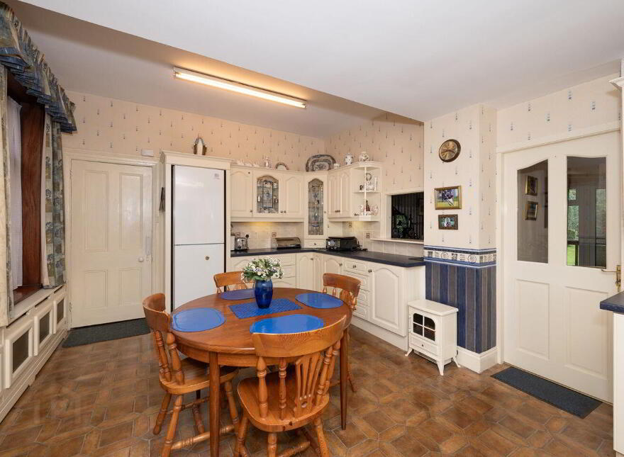 Glenair, Western Road, Western Road, T12V6K4