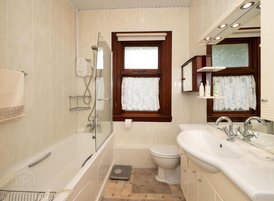 Glenair, Western Road, Western Road, T12V6K4
