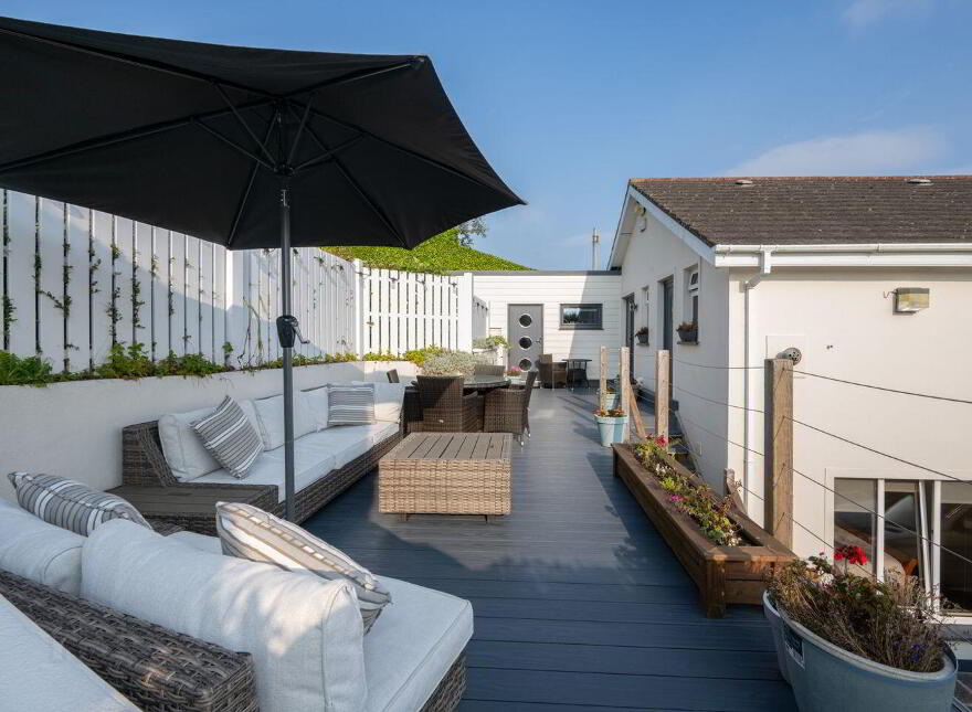 Whistler, Coast Road, Fountainstown, Fountainstown, P43K300