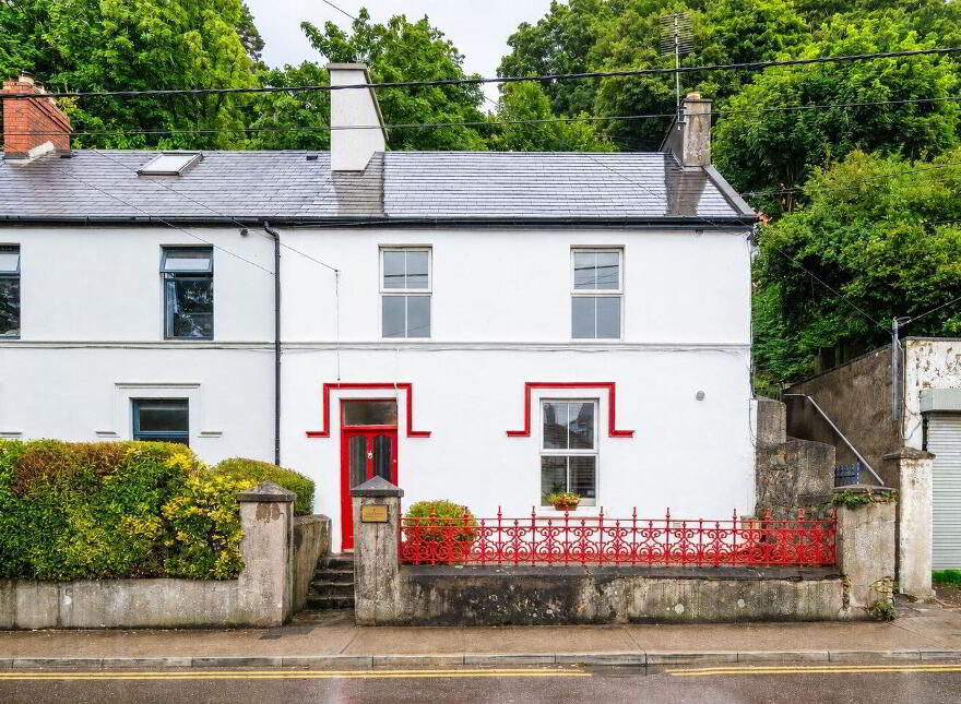 1 Strawberry Cottages, Lee Road, Sundays Well, Cork, T23K12Y