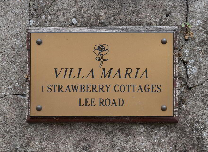 1 Strawberry Cottages, Lee Road, Sundays Well, Cork, T23K12Y