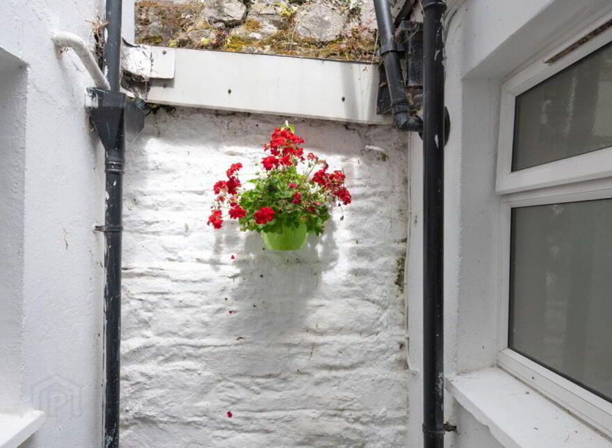 1 Strawberry Cottages, Lee Road, Sundays Well, Cork, T23K12Y