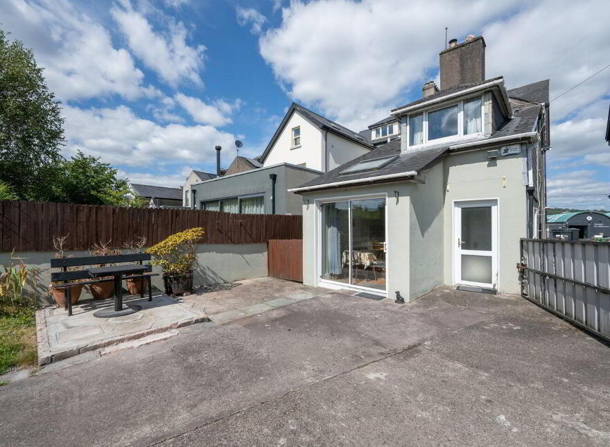 Laurel Bank, Victoria Road, Cork, T12F5CE