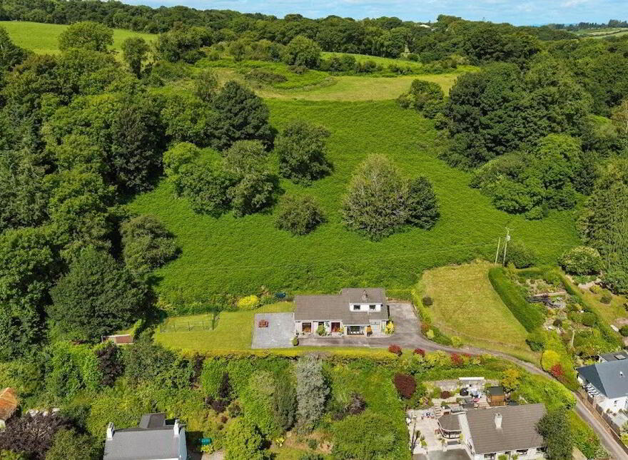 Healy's Bridge, Carrigrohane, T12KF7H
