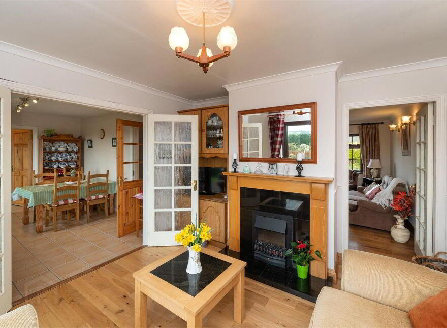 Inglebrook, Ovens, Farran, P31HW67