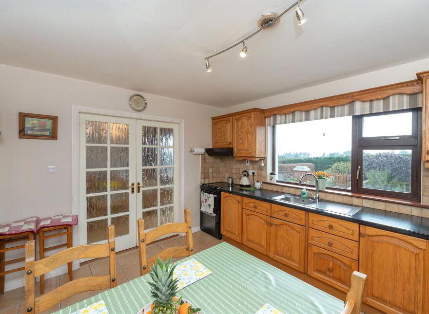 Inglebrook, Ovens, Farran, P31HW67