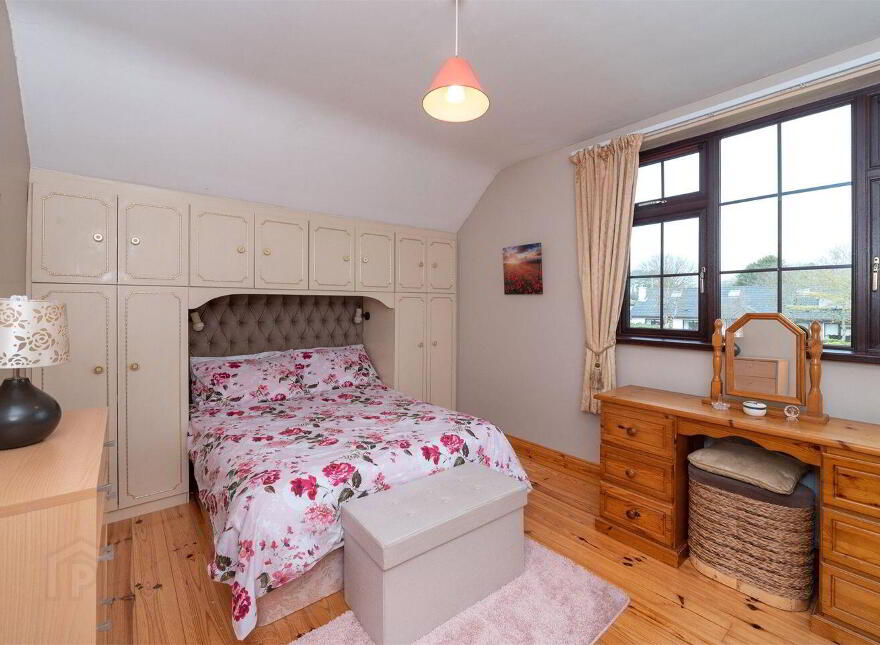 Inglebrook, Ovens, Farran, P31HW67