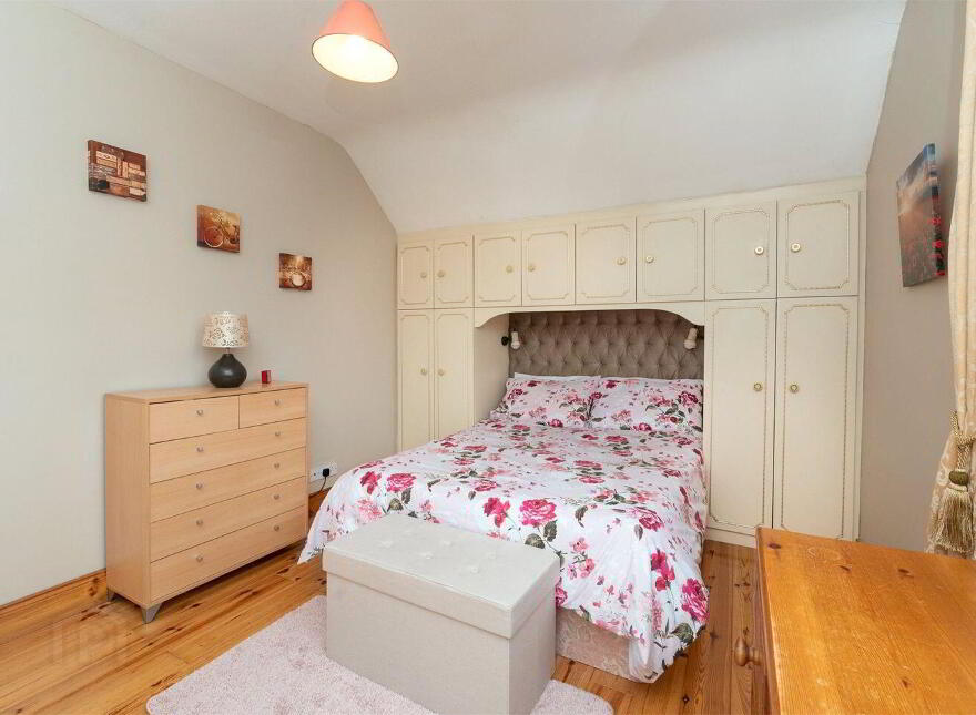Inglebrook, Ovens, Farran, P31HW67
