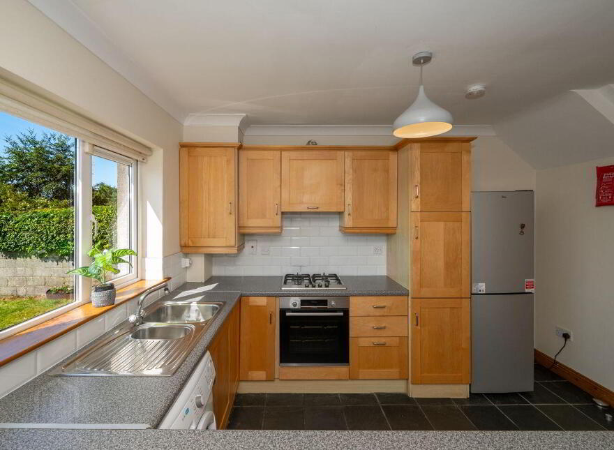 50 The Willows, Classes Lake, Ovens, Ovens, P31A168