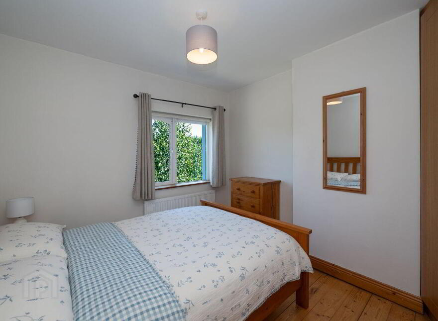 50 The Willows, Classes Lake, Ovens, Ovens, P31A168