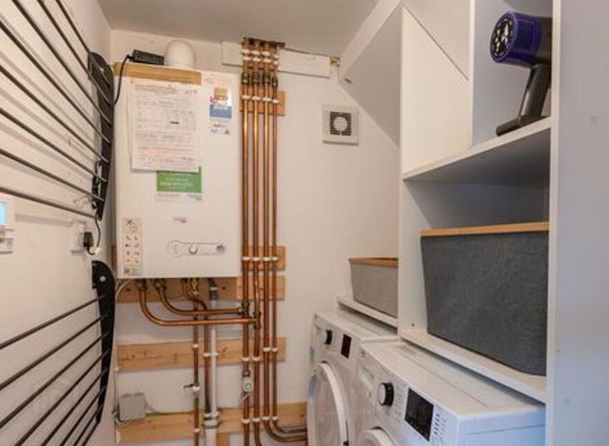 69 Lisheen Woods, Ovens, P31HH74