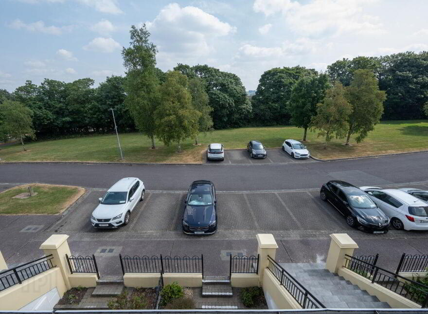 28 Clonlea, Mount Oval Village, Rochestown, Rochestown, T12WY17